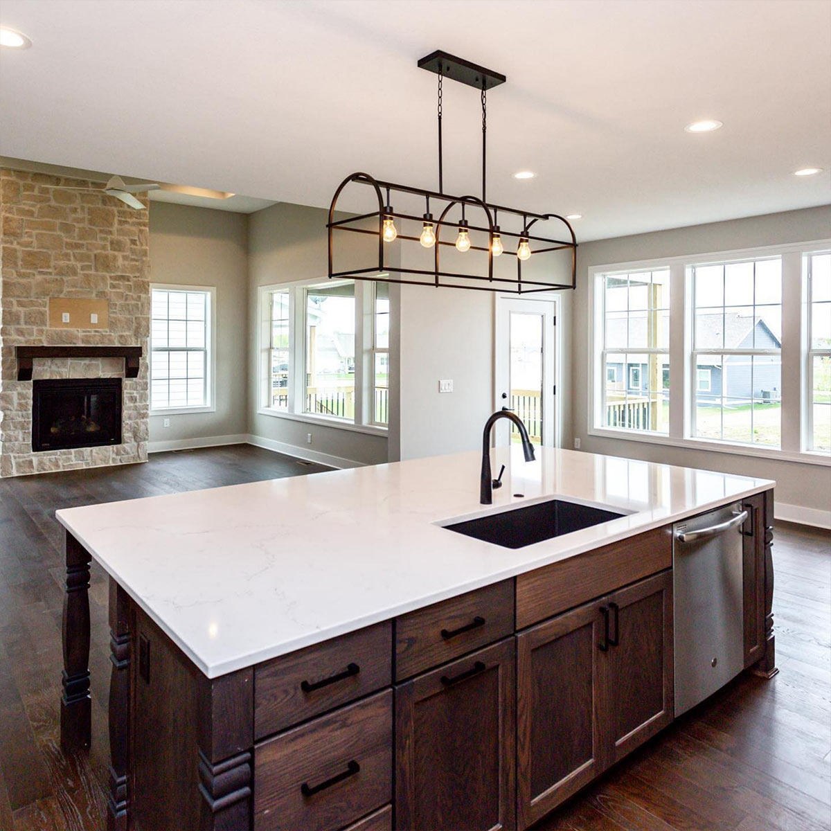 Rental kitchen reset after checkout